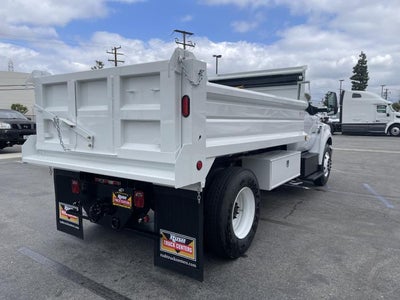 2027 Ford F-750 Preferred