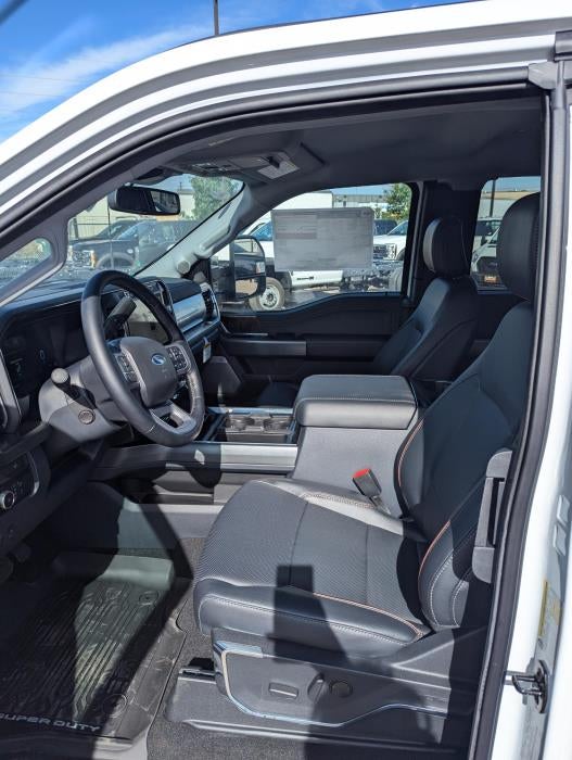 2023 Ford F-350 Lariat