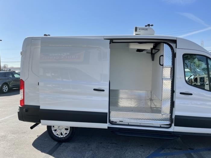 2025 Ford Transit-250 XL