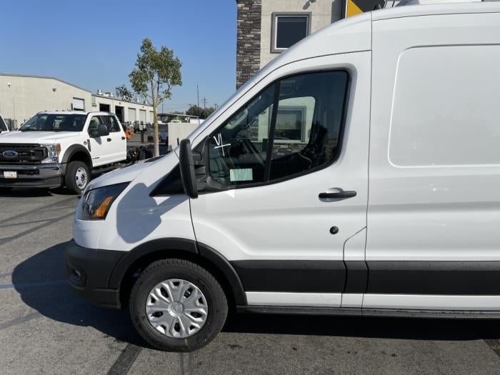 2025 Ford Transit-250 XL