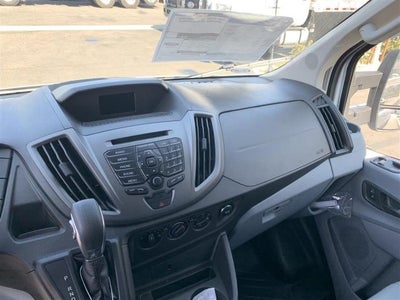 2025 Ford Transit-250 XL