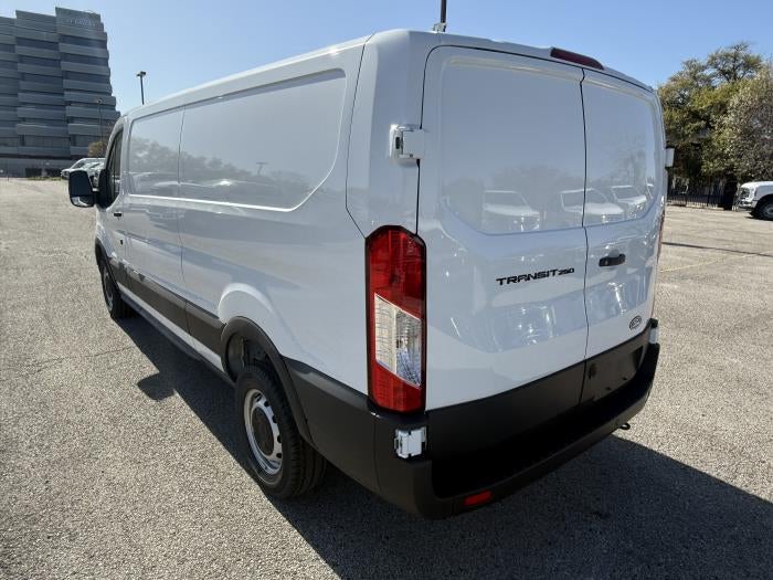 2026 Ford Transit-250 XL