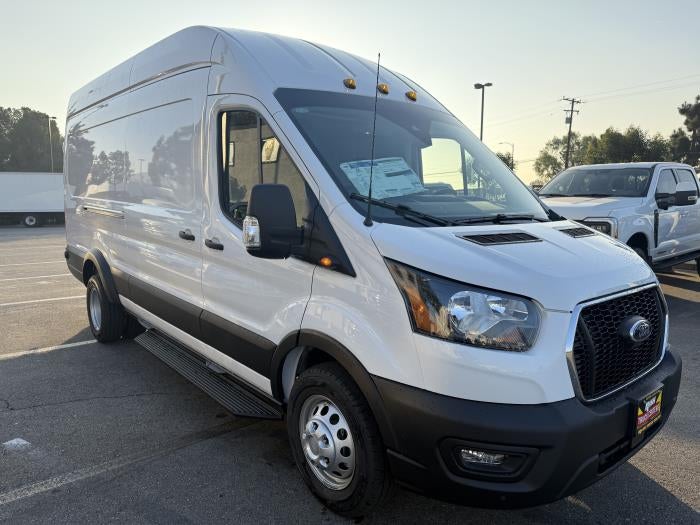 2027 Ford Transit 350 HD XL