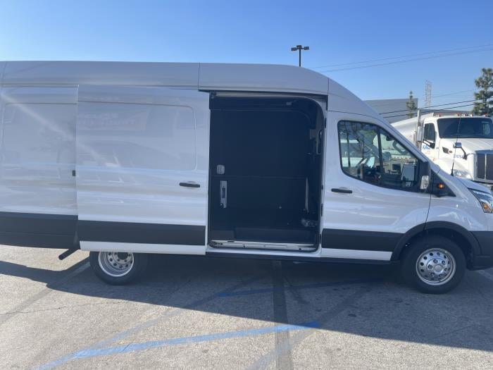 2026 Ford Transit 350 HD XL