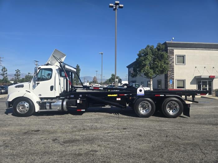 2023 Freightliner Business Class M2 112 Base