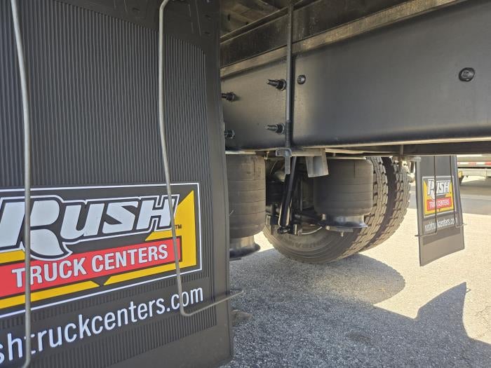 2019 International 4300 Base
