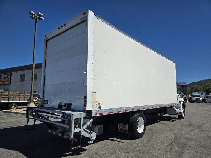 2019 International 4300 Base
