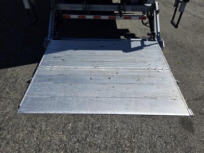 2019 International 4300 Base