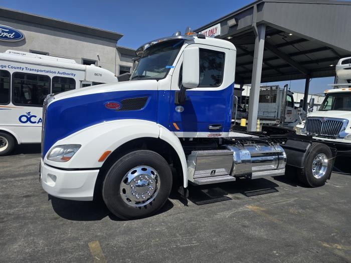 2020 Peterbilt 579 Base