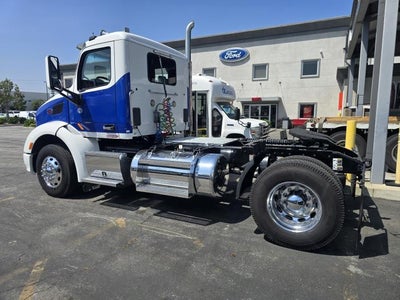 2020 Peterbilt 579 Base
