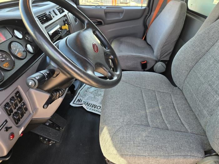 2020 Peterbilt 337 Base