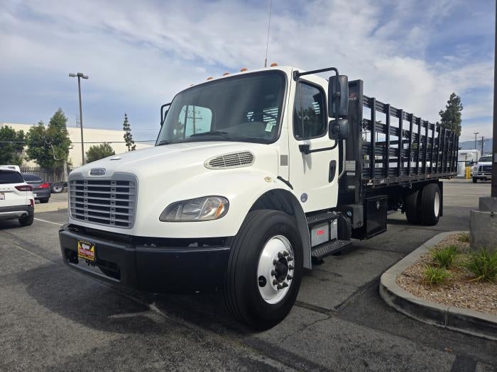 2018 Freightliner Business Class M2 106 Base