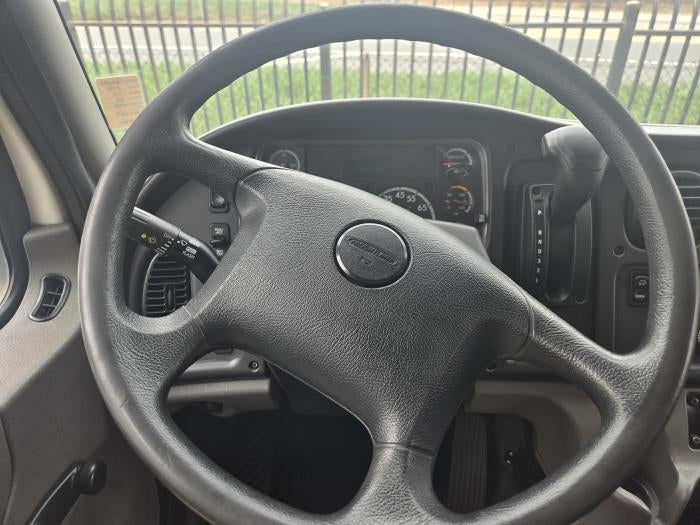 2020 Freightliner Business Class M2 106 Base