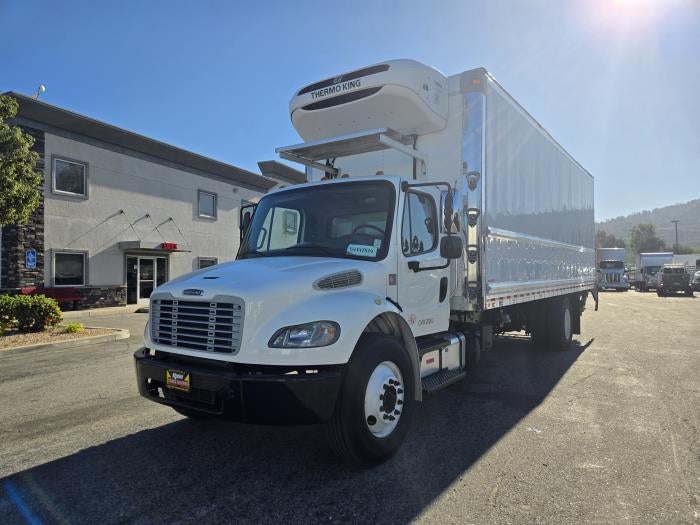 2020 Freightliner Business Class M2 106 Base