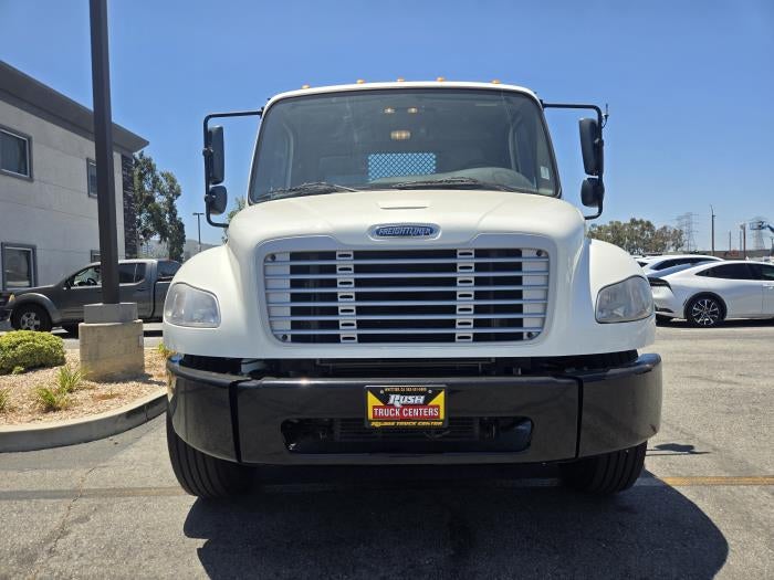 2020 Freightliner Business Class M2 106 Base