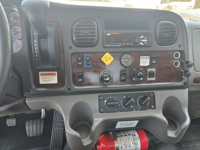 2020 Freightliner Business Class M2 106 Base