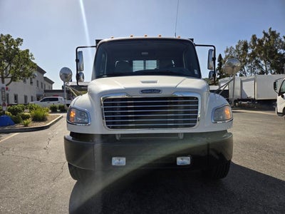 2019 Freightliner Business Class M2 106 Base