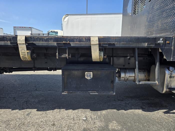 2019 Freightliner Business Class M2 106 Base
