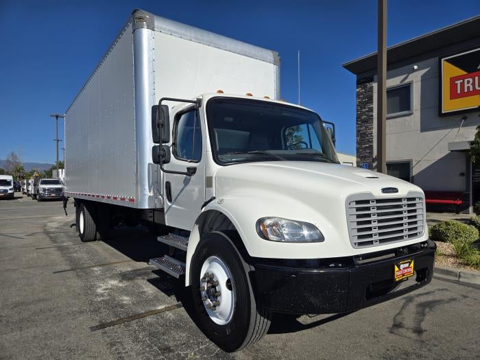 2021 Freightliner Business Class M2 106 Base