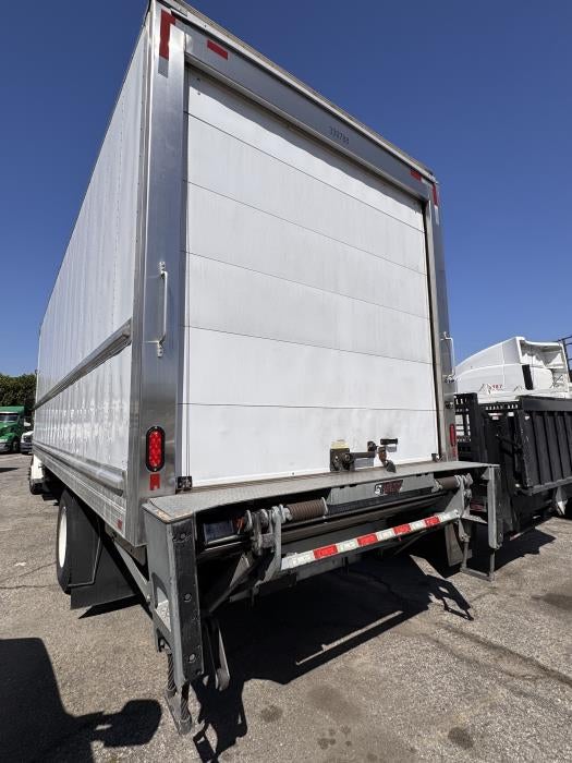 2020 Freightliner Business Class M2 106 Base