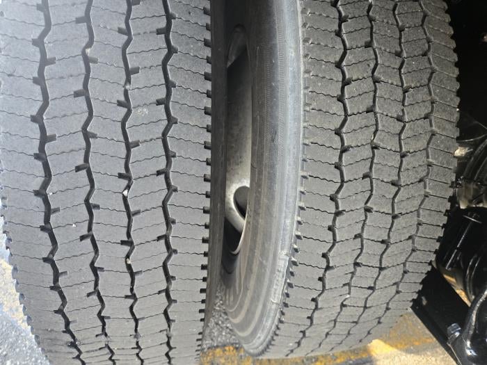 2020 Freightliner Business Class M2 106 Base