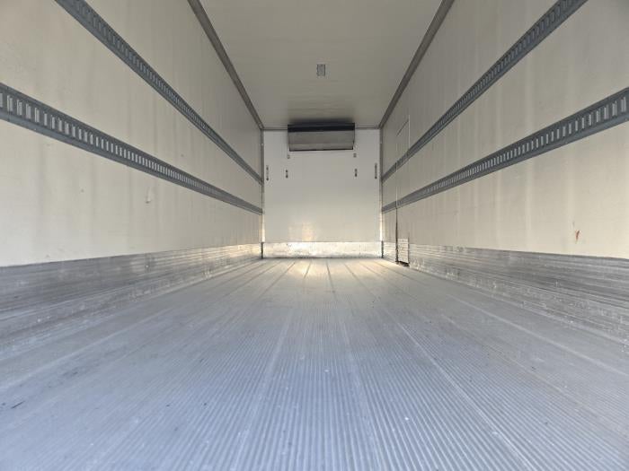 2020 Freightliner Business Class M2 106 Base