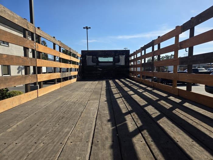 2019 International 4300 Base