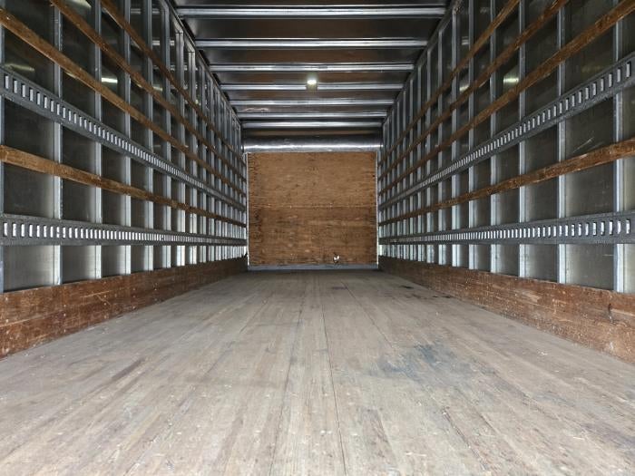 2019 International 4300 Base