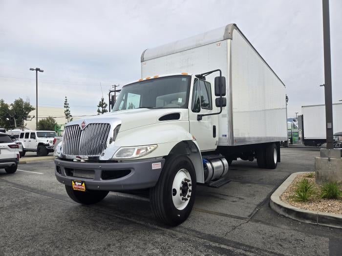 2019 International 4300 Base