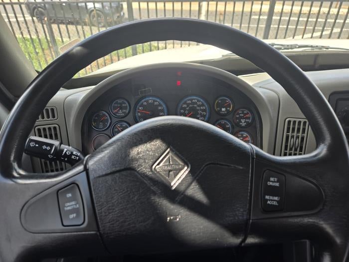 2019 International 4300 Base