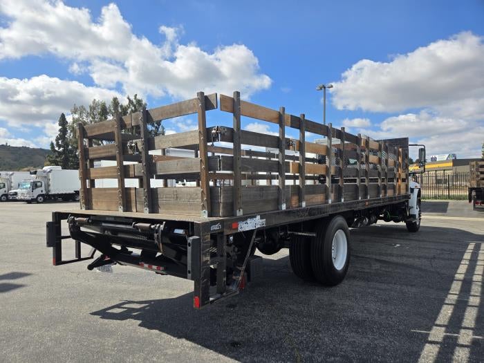 2019 International 4300 Base