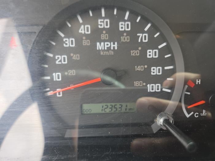 2021 Isuzu NPR-HD Base