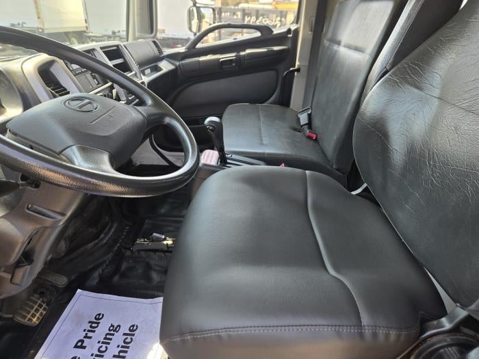 2019 Hino 268 Base