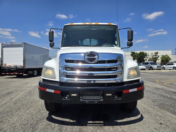 2019 Hino 268 Base