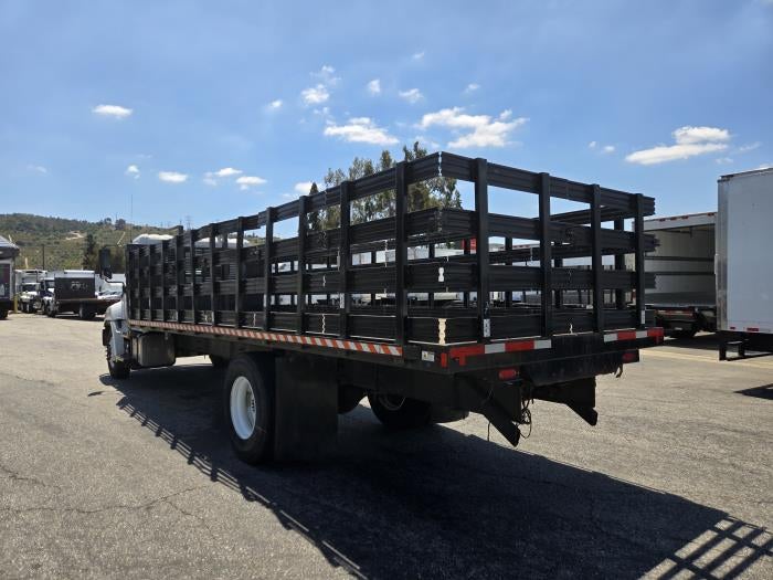 2019 Hino 268 Base
