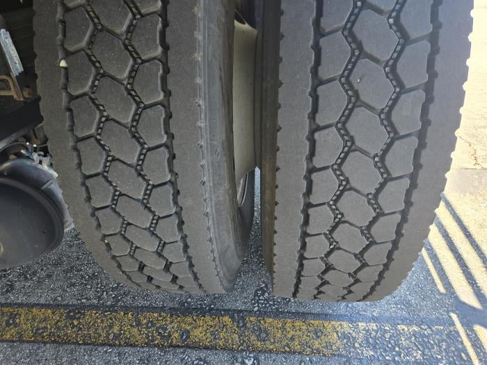 2018 Hino 268A Base