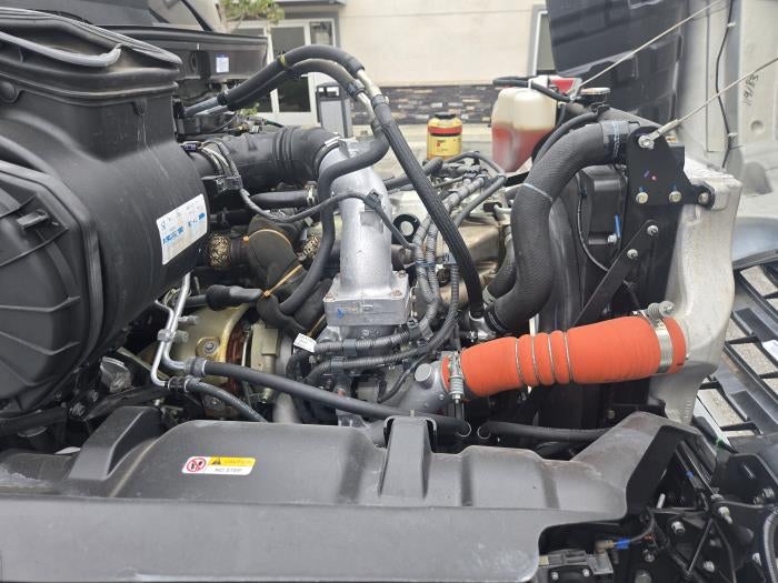 2020 Hino 268A Base