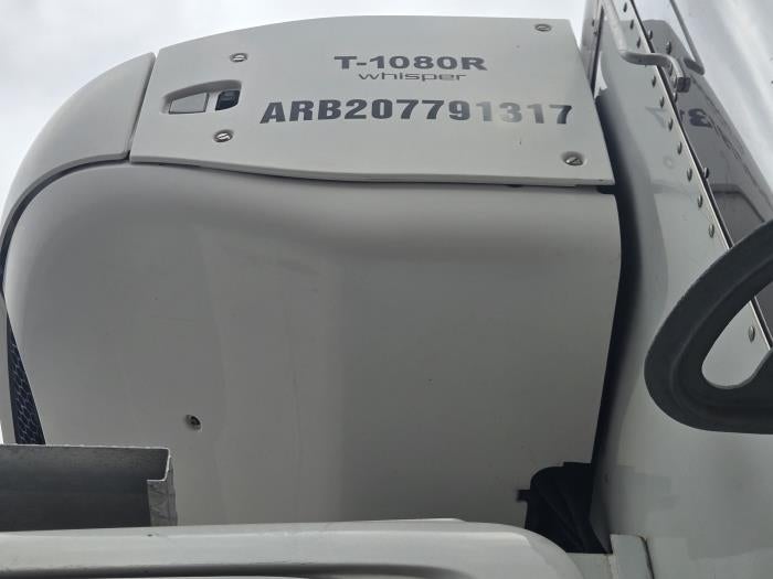 2020 Hino 268A Base