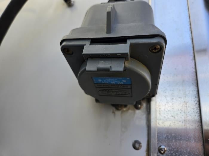 2018 Isuzu NPR-HD Base