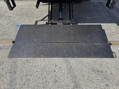 2019 Isuzu NPR-HD Base