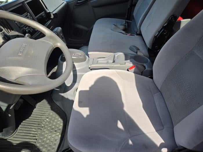 2019 Isuzu NPR-HD Base