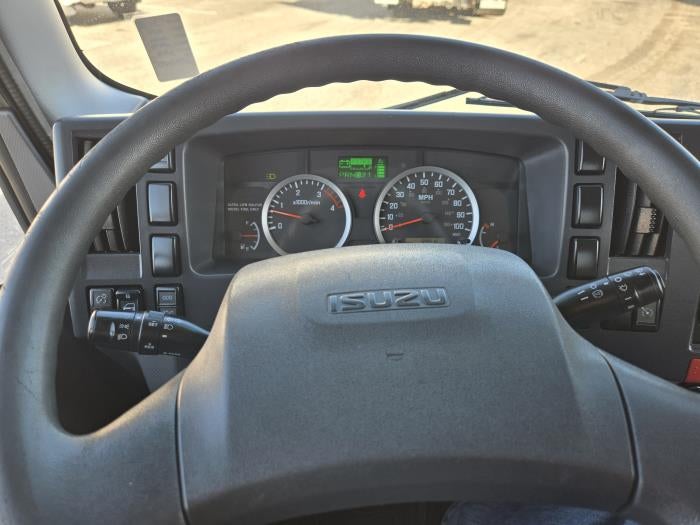 2022 Isuzu NPR-XD Base