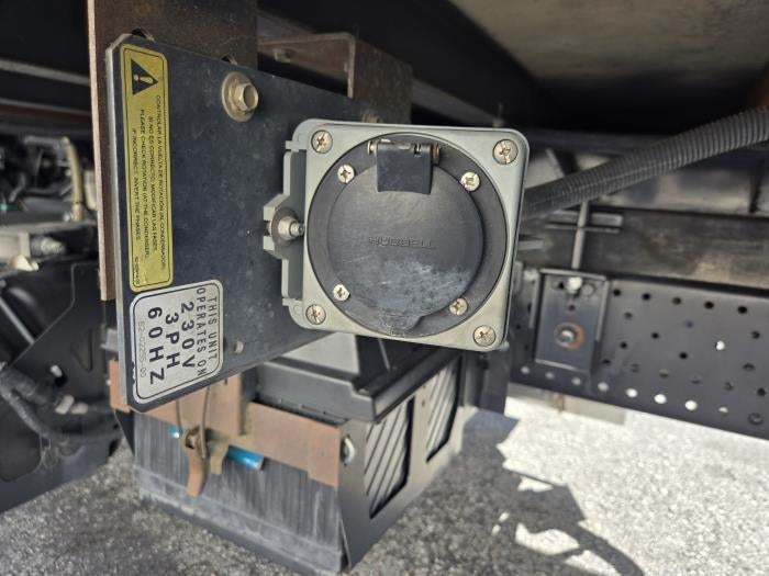 2018 Isuzu NPR-HD Base