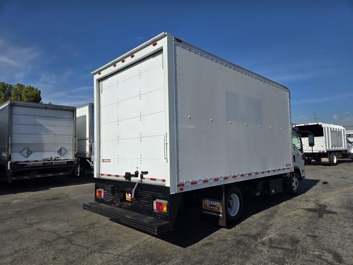 2020 Chevrolet W-4500 Base