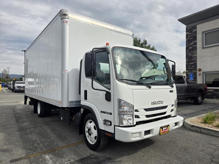 2022 Isuzu NRR Base