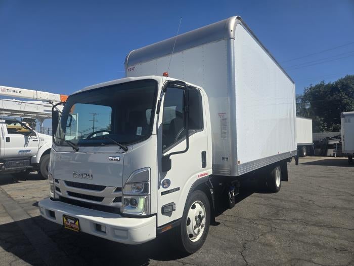 2023 Isuzu NRR Base