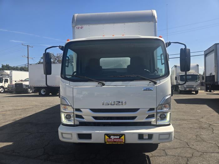 2023 Isuzu NRR Base