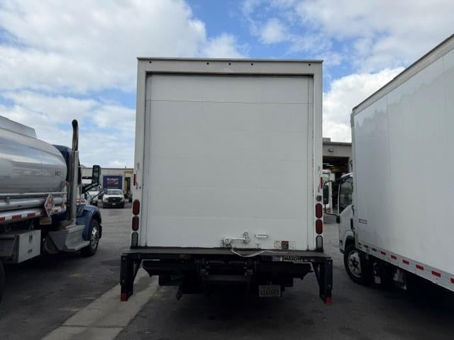 2023 Isuzu NRR Base