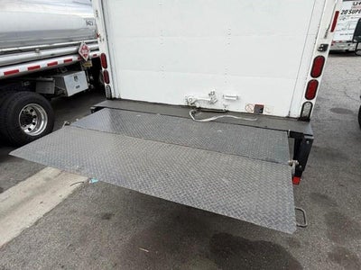 2023 Isuzu NRR Base