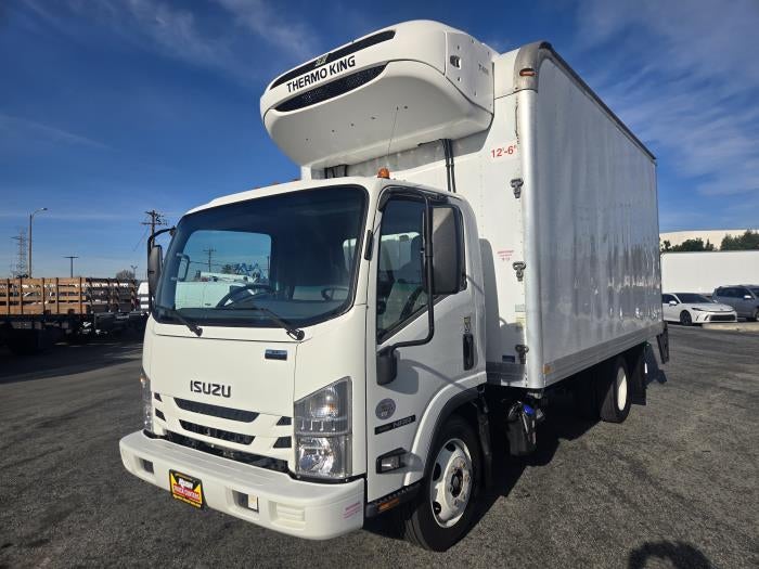 2021 Isuzu NRR Base